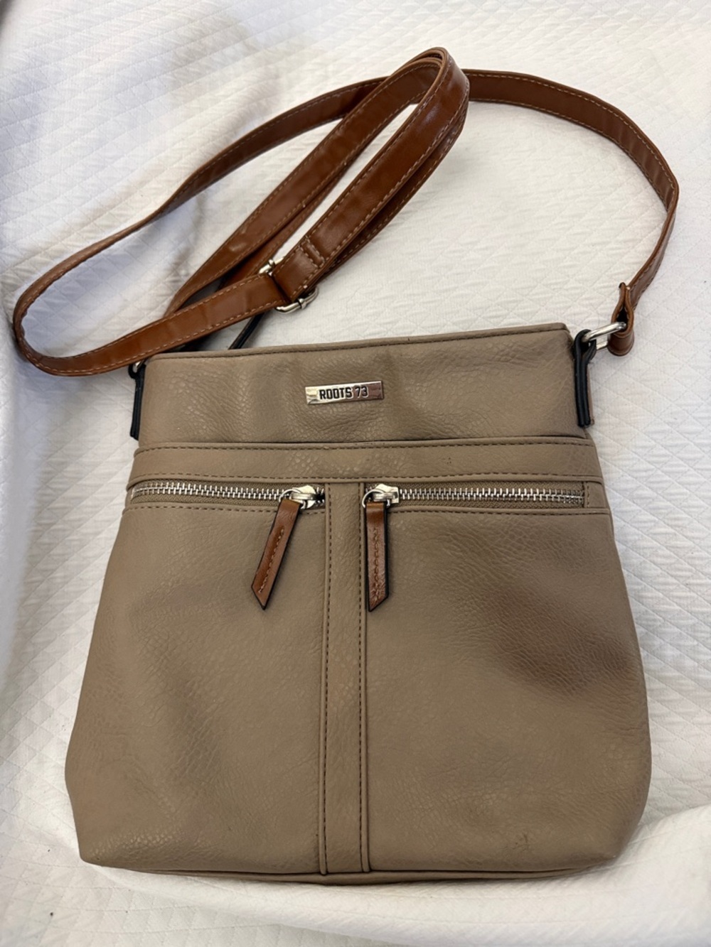 Roots 73 Taupe Vegan Leather Crossbody Bag Double Zip Front Travel Purse